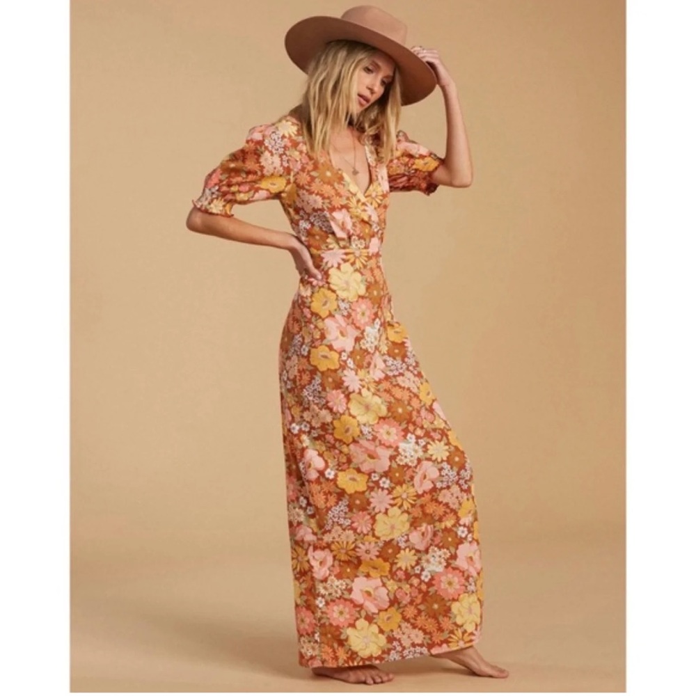 Billabong x the salty blonde flower dress never worn